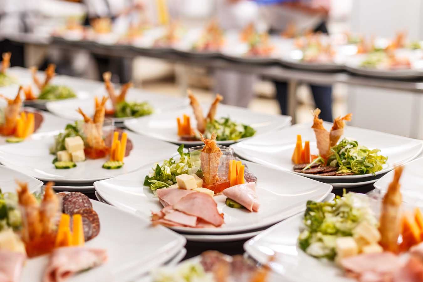 Wedding Catering — Santorini wedding planning guide